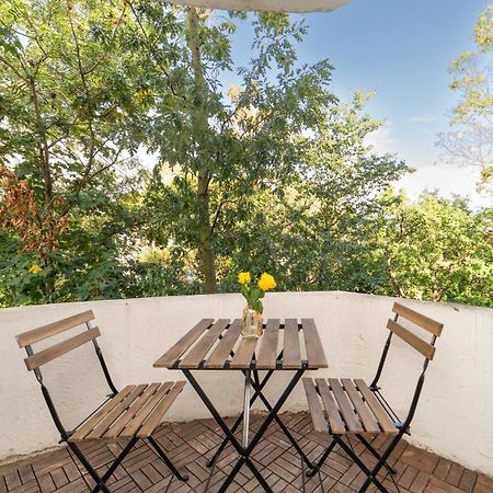 Two Bedroom Apartment By Buonomo Stays Short Lets & Serviced Accommodation In Balham With Balcony Londres Extérieur photo